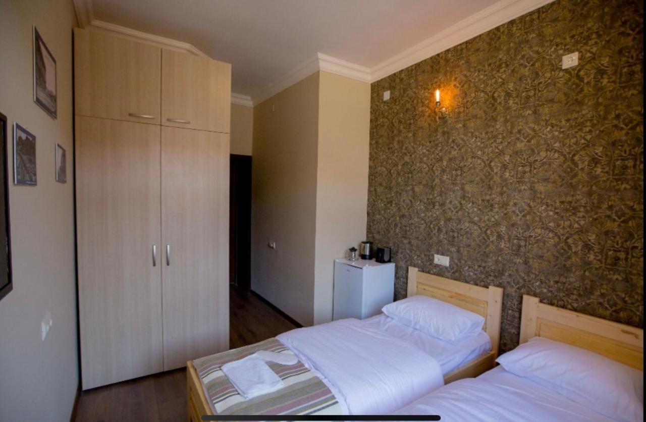 Studio Boutique Hotel At Cascade Єреван Екстер'єр фото