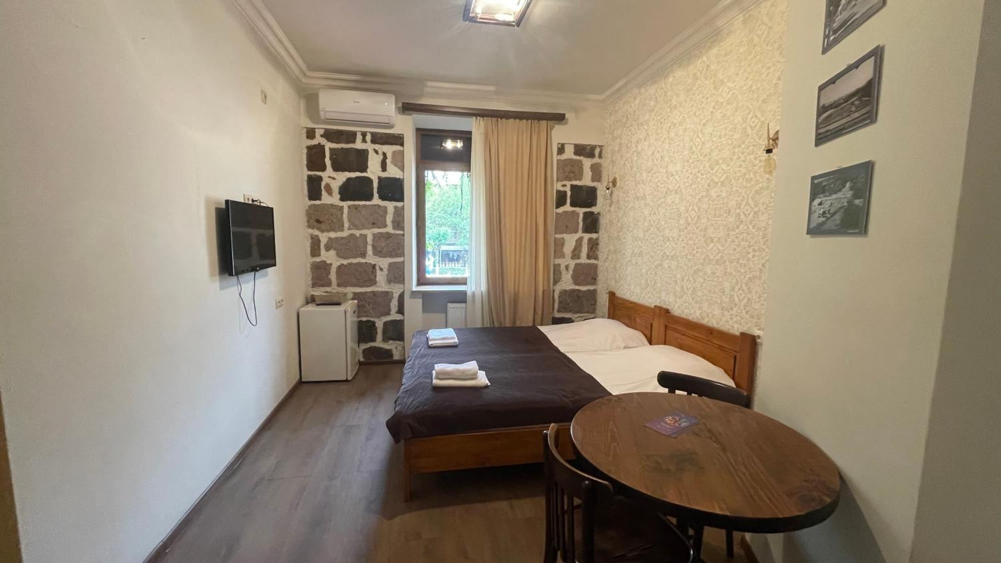 Studio Boutique Hotel At Cascade Єреван Екстер'єр фото